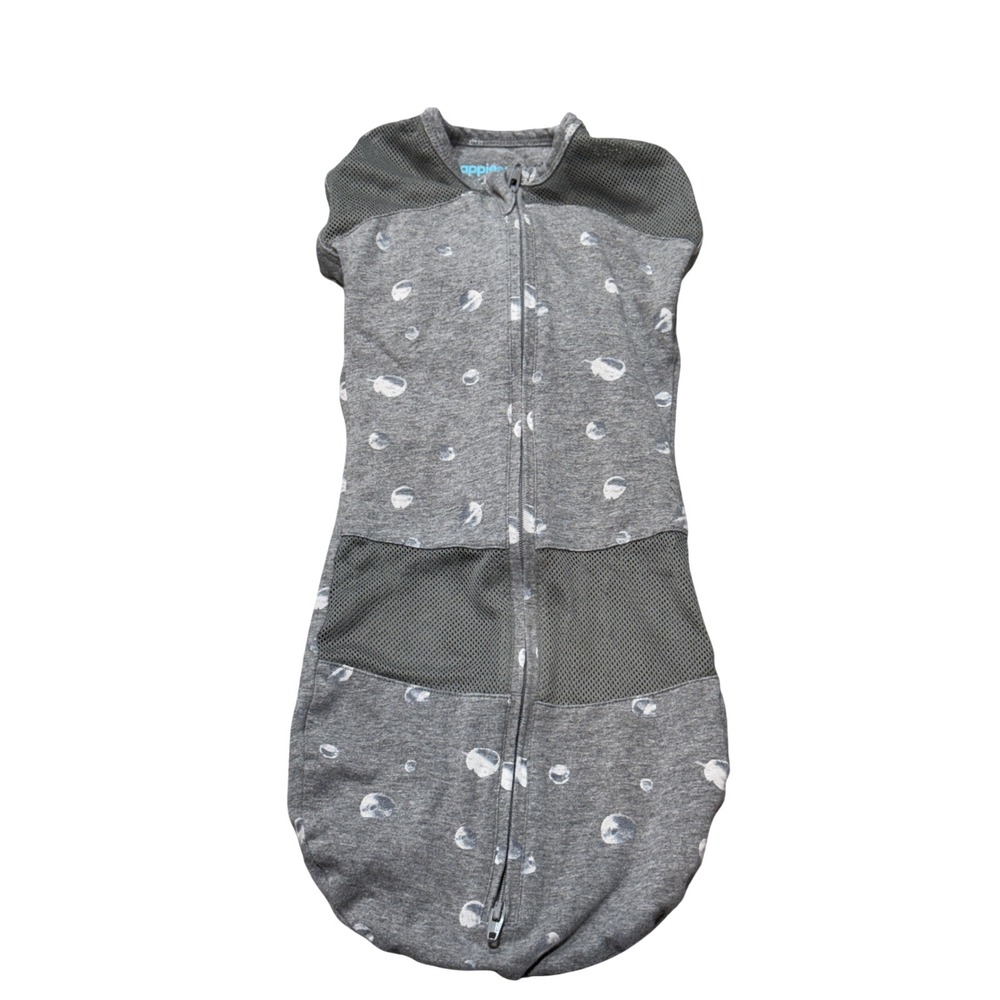 Happiest Baby Sleepea Swaddle Sack Kids Size Small Gray Planets Mesh Breathable